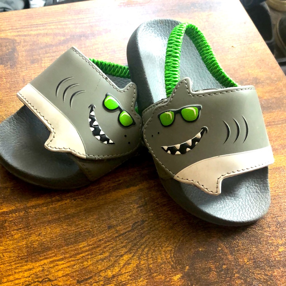 Toddler Shark Sandals - size 6